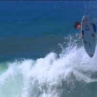 コンテストでよくあるコンディションでのヤゴ・ドラのフリーサーフ@ポルトガル