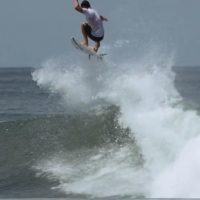 ジェイ・デイヴィスのストレートエアーがインパクトあり過ぎなルーカのボードショーツ紹介動画