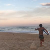 五十嵐カノアなどクイックライダーの2017年スネークテールズ@豪ニューカッスル