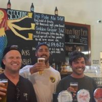 タジ・バロウなどプロサーファーが携わって誕生したビール「Honest Ale」@西オーストラリア