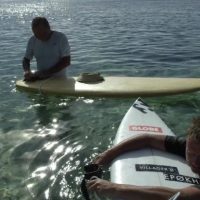 タジ・バロウのフリーサーフ動画!父親と南太平洋を訪れた親子サーフトリップ