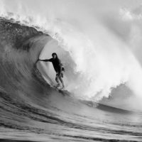 アクション&バレルあり！ウェイド・グッドオールのインドネシアトリップ動画