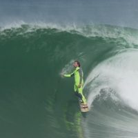 フレッド・コンパニオンがスノーボード状のアライアで攻めるフレンチバレル