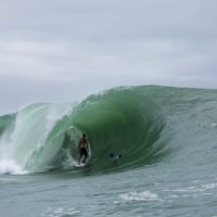 スラブからファンウェイブまで!コリー、ブレット、ロビーの3人が中米パナマで大当たり