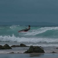 サーフスタイル進化の原点となるオールドスクールが残るサーフタウン「バイロンベイ」