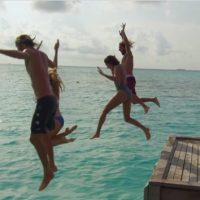 2017年CTランク上位のウィルコとオーウェンがモルディブへ!フリーサーフィン動画
