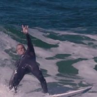スチュアート・ケネディによるフリーサーフ動画@クラウドブレイク&レノックスヘッド