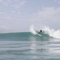 波に恵まれた2017年JベイオープンにおけるCTサーファーのフリーサーフ動画