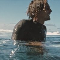 インドネシアとタヒチのビッグバレル満載!ニック・ヴォン・ラップの長編トリップ動画