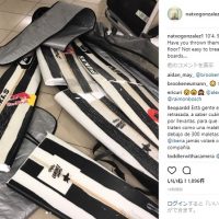 高強度なビッグウェイブ用ボード3本が2ピースに:イベリア航空でのボードトラブル