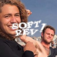 クリードとショーンのビラボンコンビが米国でスポンジボードセッション