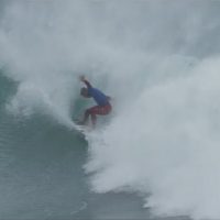 フィリペ・トレドによるエアーとパワー融合のハイブリッドサーフィン!Jベイ優勝の軌跡