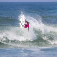 タイラーとステフがラウンド2送り!2017年ウイメンズCT第7戦「スウォッチプロ」初日