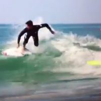 フリーサーフィン中のガブリエル・メディナによるドロップイン問題再び