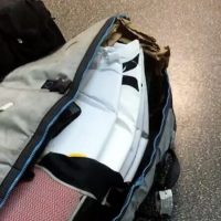 飛行機のサーフボードトラブル再び：5本のサーフボードが破損したジェイク・マーシャル