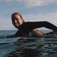 今季タイトルコンテンダーのサリー・フィッツギボンズ!モルディブでのフリーサーフ動画