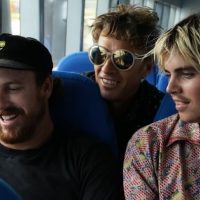 オジー、ノア、ミッチのインドネシアトリップ!ボルコムらしさ満載なエキセントリック動画