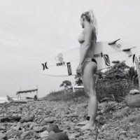 フリーサーフならウイメンズトップ!?レイキー・ピーターソンの中米エルサルバドル動画