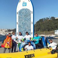 ナザレのビッグウェイブでサップスクワッチ!?ブラジリアンサーファーのチャレンジ