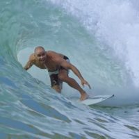 息子のジャクソンに続いてシェーン・ドリアンのフリーサーフ動画＠サーフ・ランチも公開