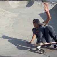 カーバースケートボードを使った陸上イメトレ動画!米国サーフチーム編