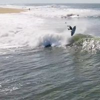 今年の米国東海岸はハリケーン大当たり年!ブレット・バーリーのフリーサーフィン動画
