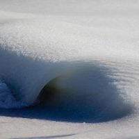 まるでフローズンドリンクのような波！米国で発生したスラーピーウェイブ