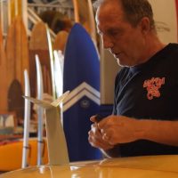 現役プロサーファーがヴィンテージボードをテストライド:サンクレメンテ編