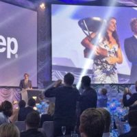 今晩18時頃からライブ中継の2018年WSLアワード!内容やノミネート作品など