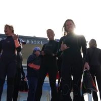 一本の波で同時に何人乗れる！？女性ボディサーファーが世界記録に挑戦