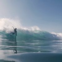 スレーターデザインズにも乗るカイオ・イベリのフリーサーフ動画＠メキシコ