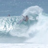 キラに移動したクイックプロ最終日:スナッパーロックスでのスーパーセッション