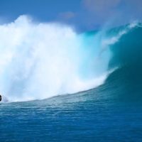 インド洋で4月中旬にファーストスウェル発生！インドネシアのメンタワイ動画