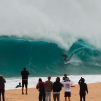 タジも出演するサイクロン「Marcus」スウェルセッション＠西オーストラリア