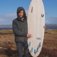 アイルランド発ハイパフォーマンス木製サーフボード：一般的となるのか！？