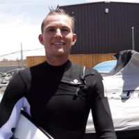 大事故を乗り越えたダスティ・ペイン!ショートボード復帰の場所はまさかの・・・