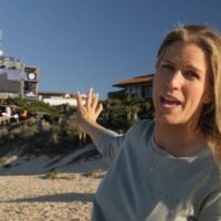 WSLコメンテーターのロージー・ホッジによるJベイ(南アフリカ)ガイド動画