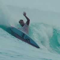 チリサーフボードの新モデル「Faded」!ジェイ・デイヴィスのライド動画