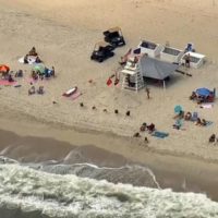 ニューヨークのビーチで同日に2件のシャークアタックが発生