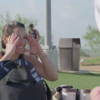 パラリンピックで3×金メダリストのアラナ・ニコルズがNランドへ!フリーサーフ動画