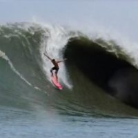 歴史に残るニアスセッション！タイラー・ニュートンの思い出と動画