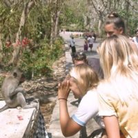 リップカールの女性トップライダー合流!「MyBikini」トリップのエピソード2