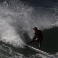 フリーサーファーの2世が登場！マイカ・マージェソンのフリーサーフ動画