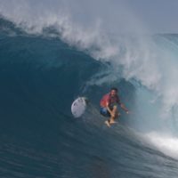 特大エアで大注目のリーフ・ヒーズルウッド!フリーサーフィン動画