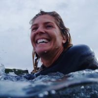 南アフリカのJベイ!ステファニー・ギルモアのコンぺ&フリーサーフィン動画