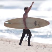 ティミー・カランによるブランクスでのサーフ動画！まともに乗れるの？