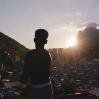 ブラジルのファベーラに光をもたらすサーフィン！ドキュメンタリー動画