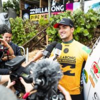 フィリペがR2送りで瀬戸際:2018年CT最終戦「パイプマスターズ」初日