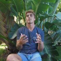 世界中のベストウェイブをスコア!コア・ロスマンの2018年ダイジェスト動画