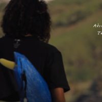 アドリアン・トヨンがホームのレユニオン島へ!ツイン&スラスター動画